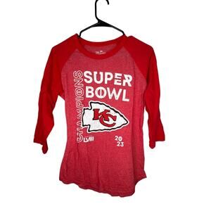 NWT Super Bowl Champions 2023 Chiefs Women’s 3/4 Sleeve Baseball Tee